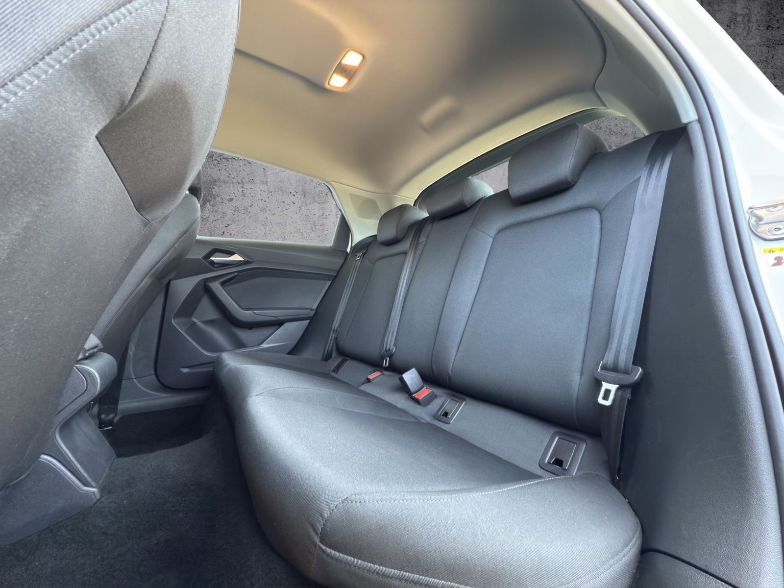 Audi A1 Sportback 30 TFSI S-Tronic Sport - Samsaru's Car Outlet