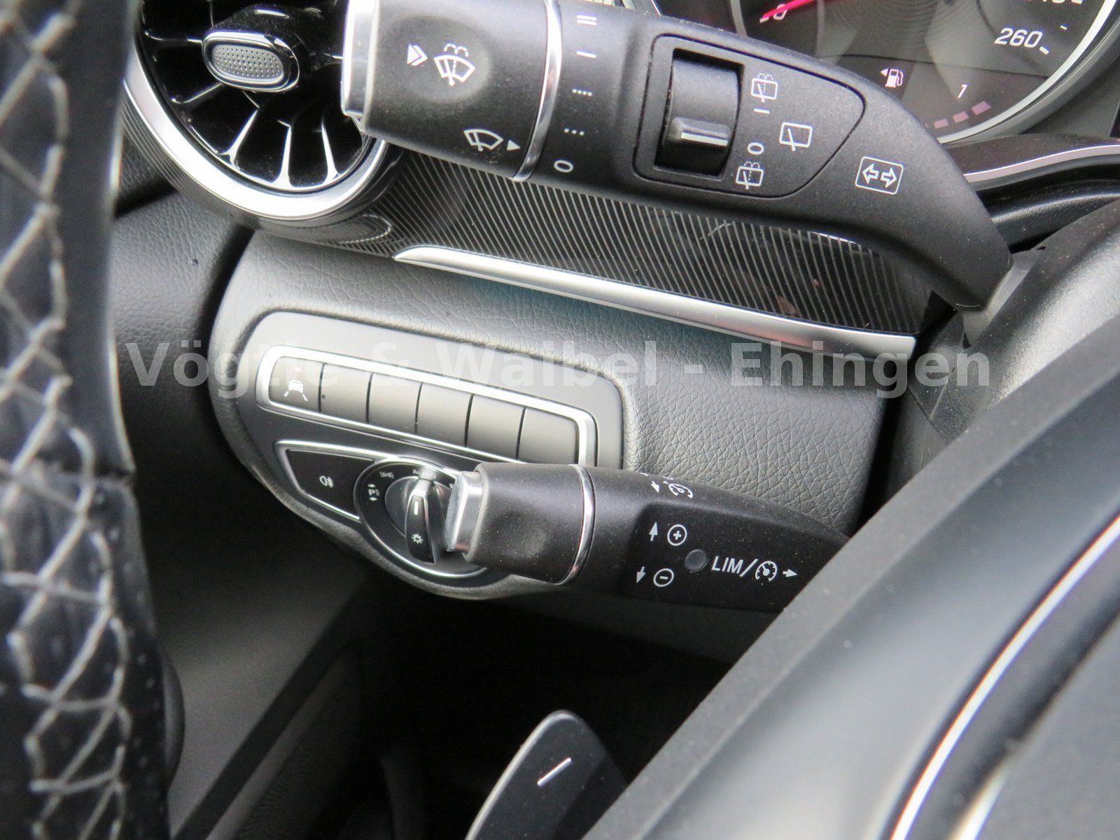 Mercedes-Benz V 300 d ED Lang - Samsaru's Car Outlet