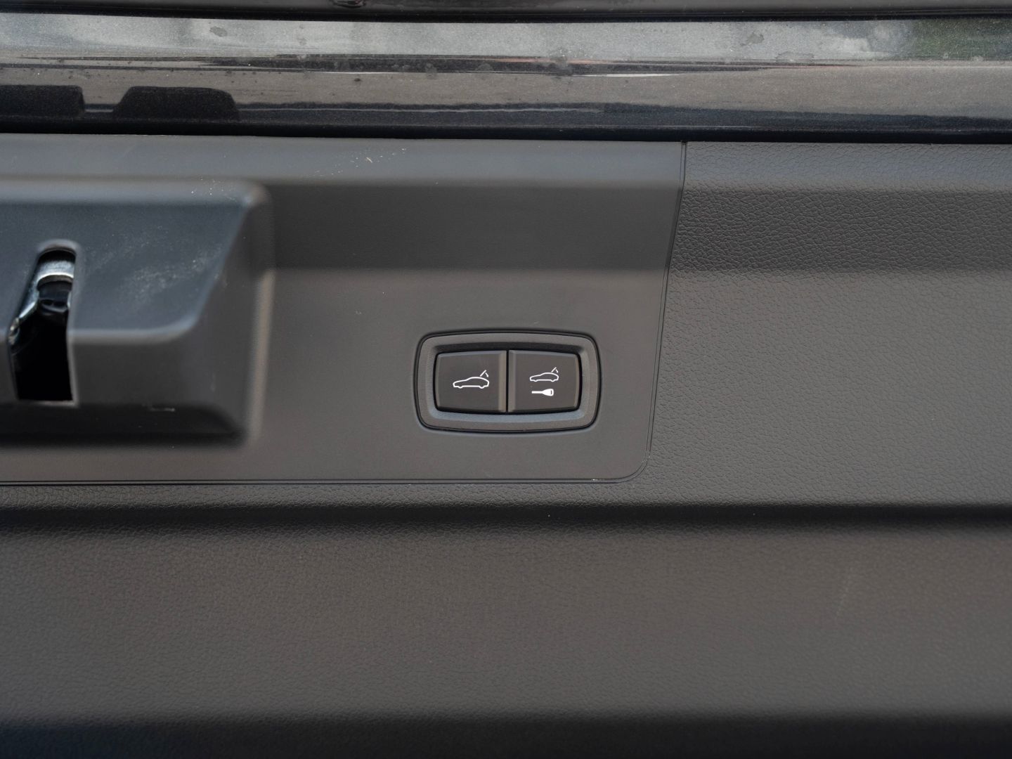 Porsche Panamera Turbo E-Hybrid Surround View Nachtsicht