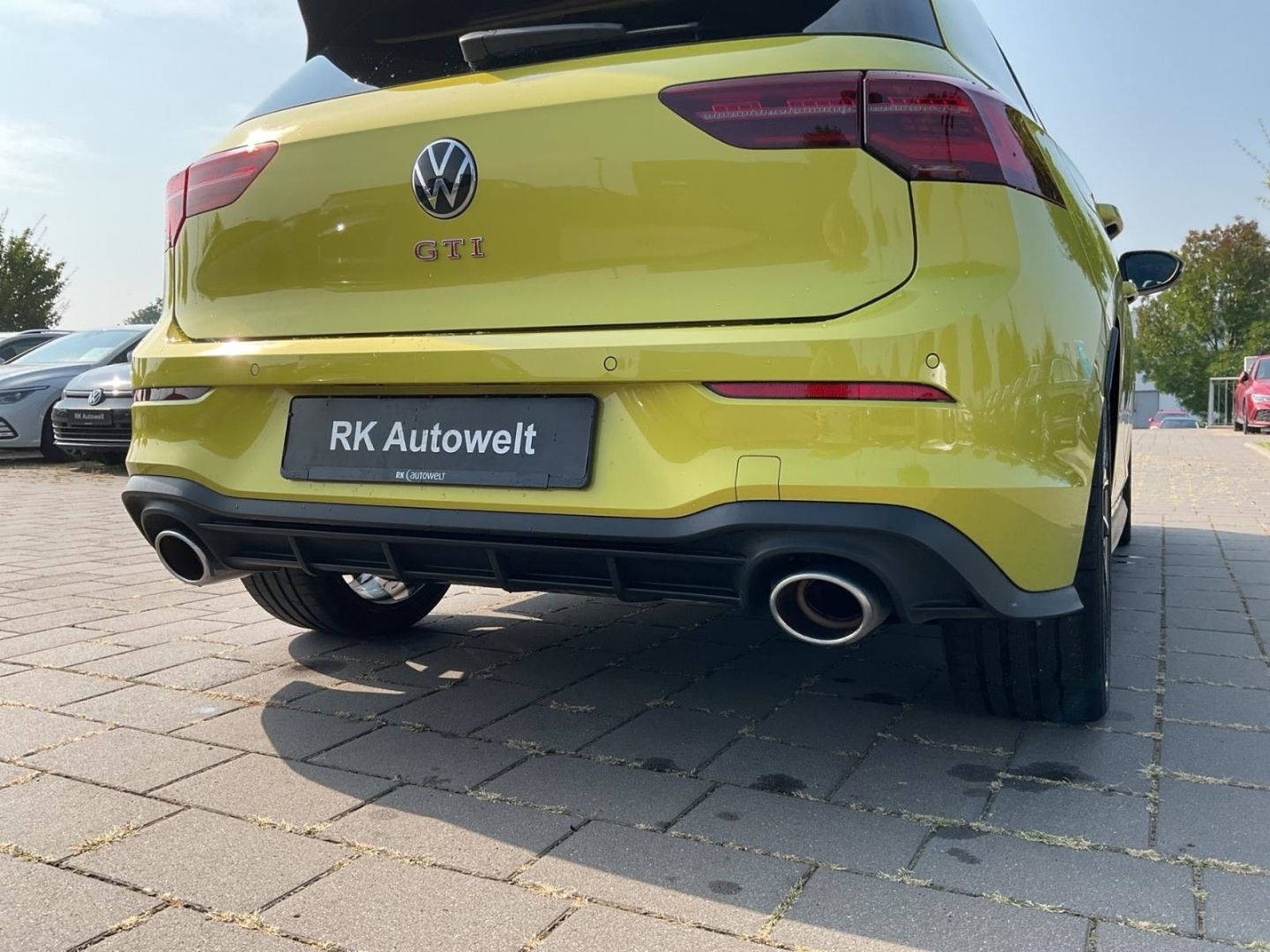 Volkswagen Golf 8 VIII Clubsport 2.0 TSI - Samsaru's Car Outlet