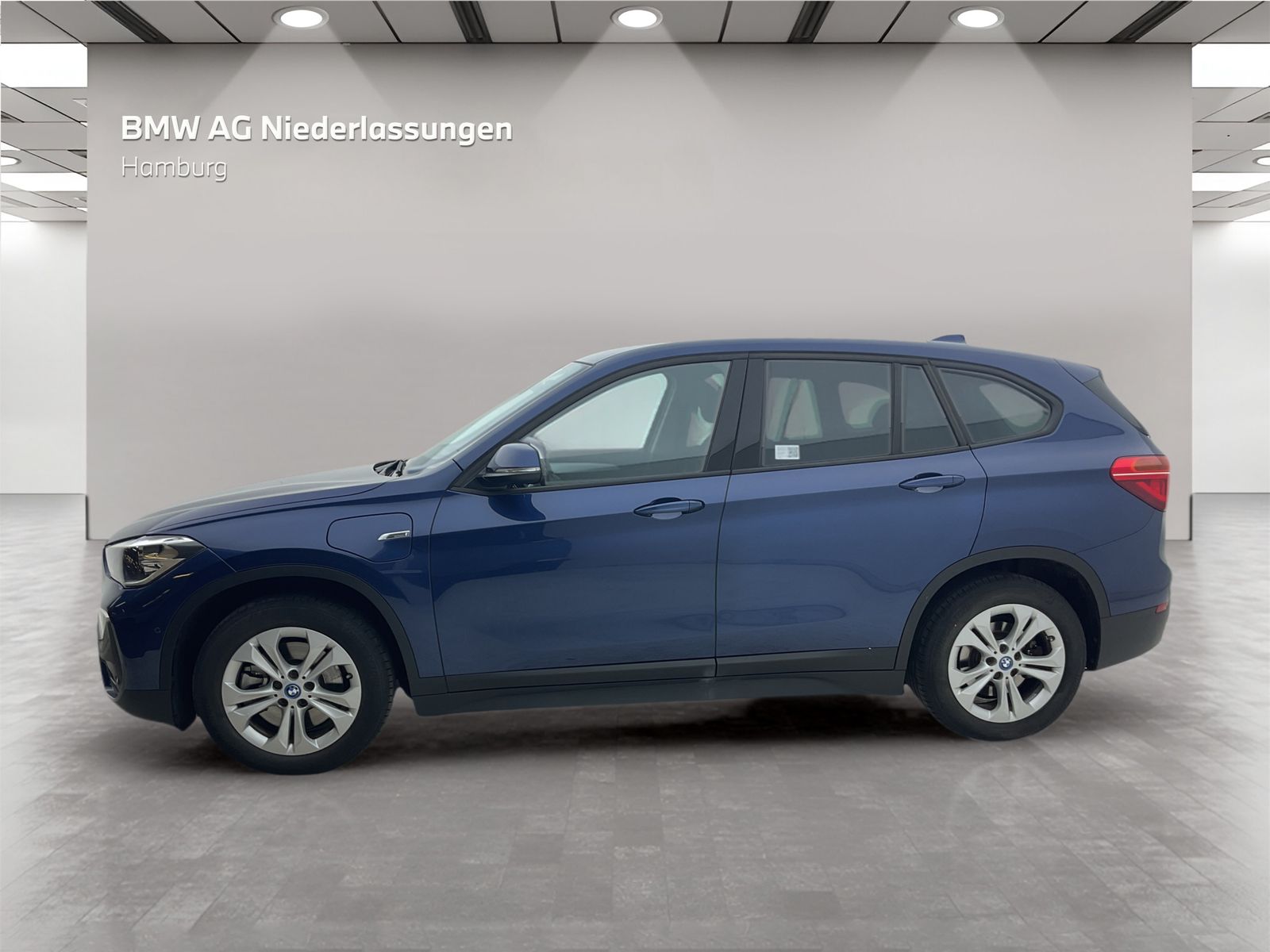 BMW X1 xDrive25e - Samsaru's Car Outlet