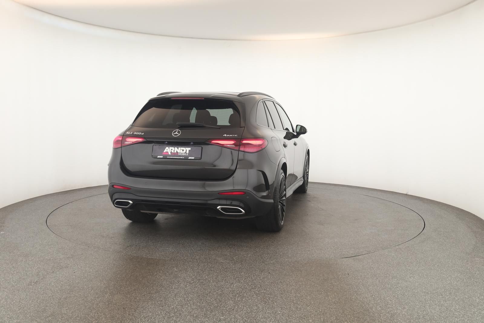 Mercedes-Benz GLC 300 d 4M AMG Advanced Night DIGITAL Pano AHK