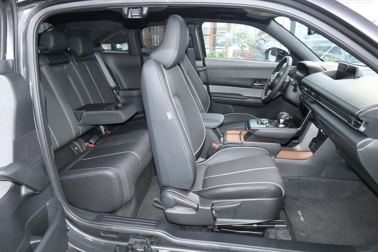 Mazda MX-30 170PS Range-EV Makoto Plus Vollausstattung