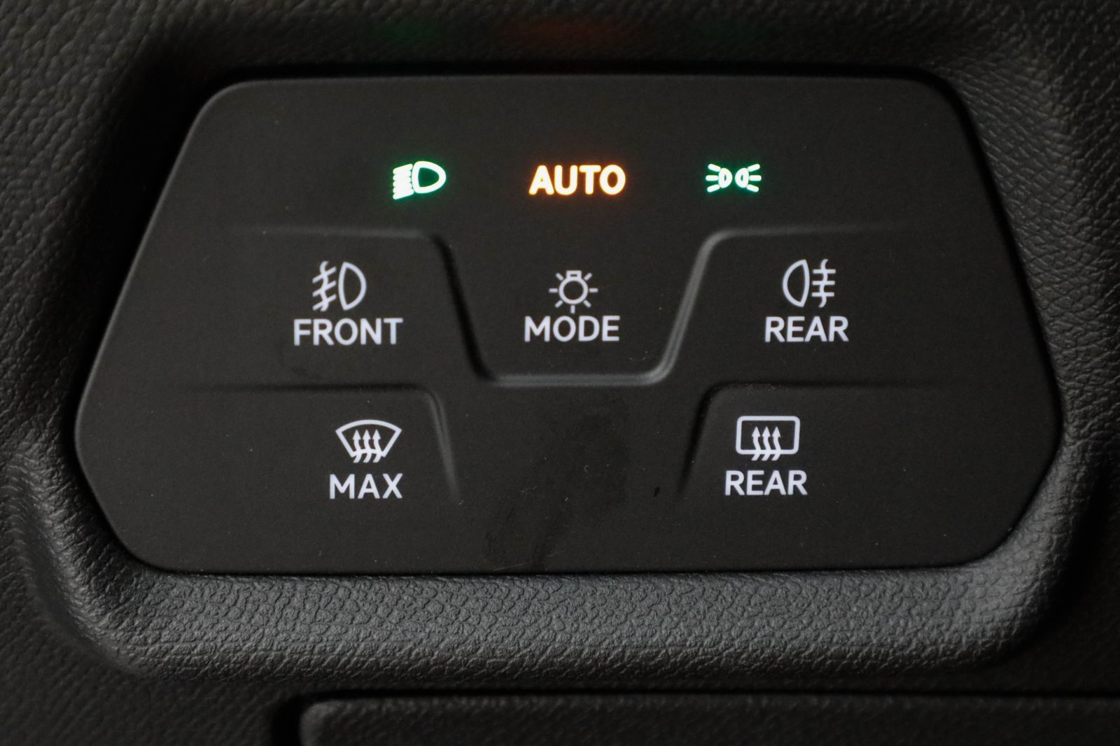 Seat Leon ST 2.0 TDI DSG AHK Kamera Navi ACC Keyless