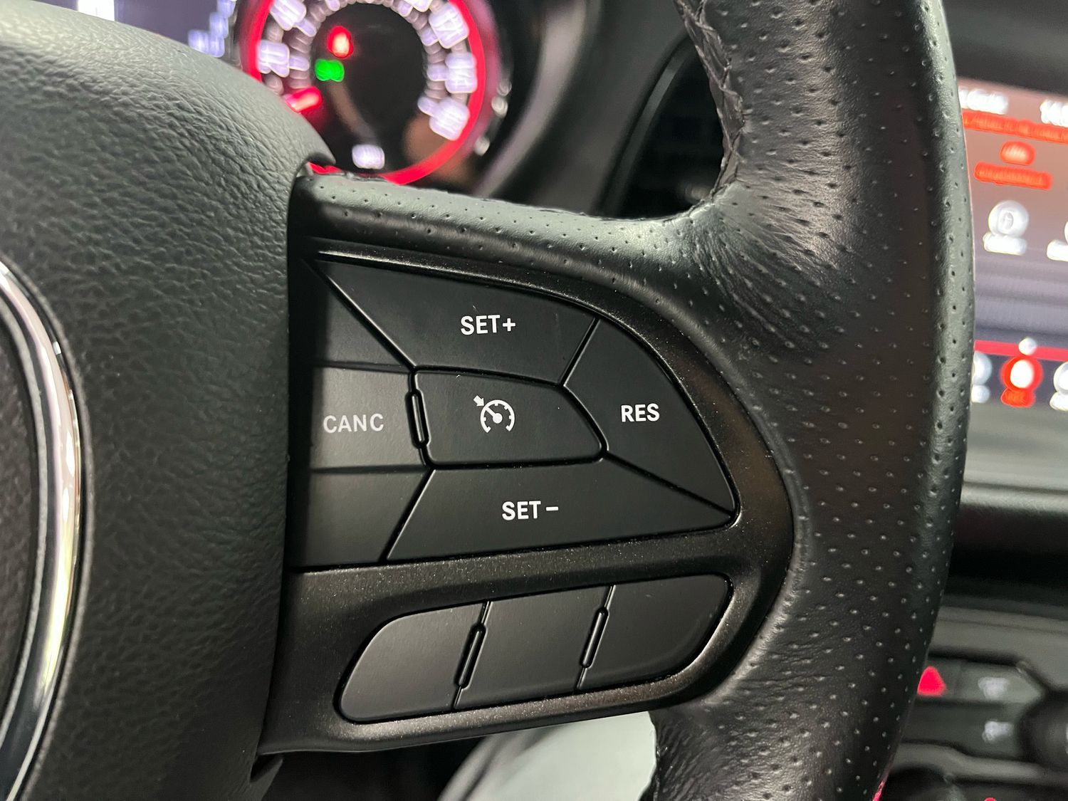 Dodge Challenger  3,6l V6 SXT/SHZ/Navi/Apple