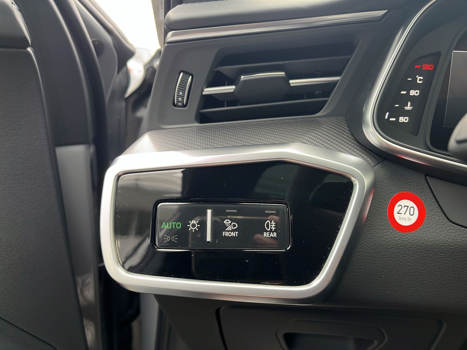 Audi RS 6 Avant 441 KW TFSI QUATTRO+AHK+MATRIX+B&O+ST