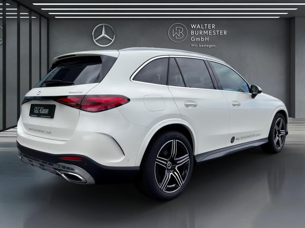 Mercedes-Benz GLC 220 d 4M AMG+AHK+Pano+Distronic+Navi+LM