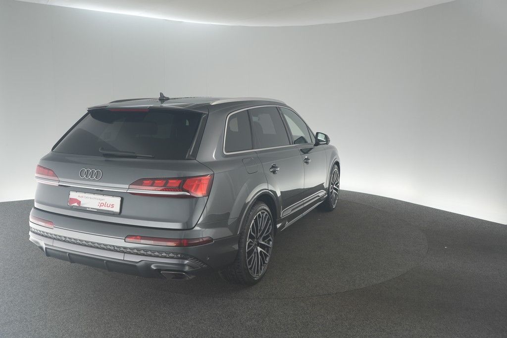 Audi Q7 55 TFSI qu. tiptronic S line Matrix B&O AHK
