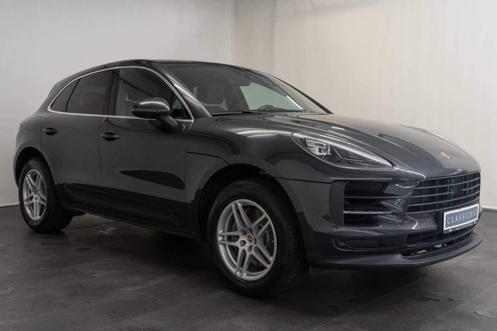 Porsche Macan S - Samsaru's Car Outlet