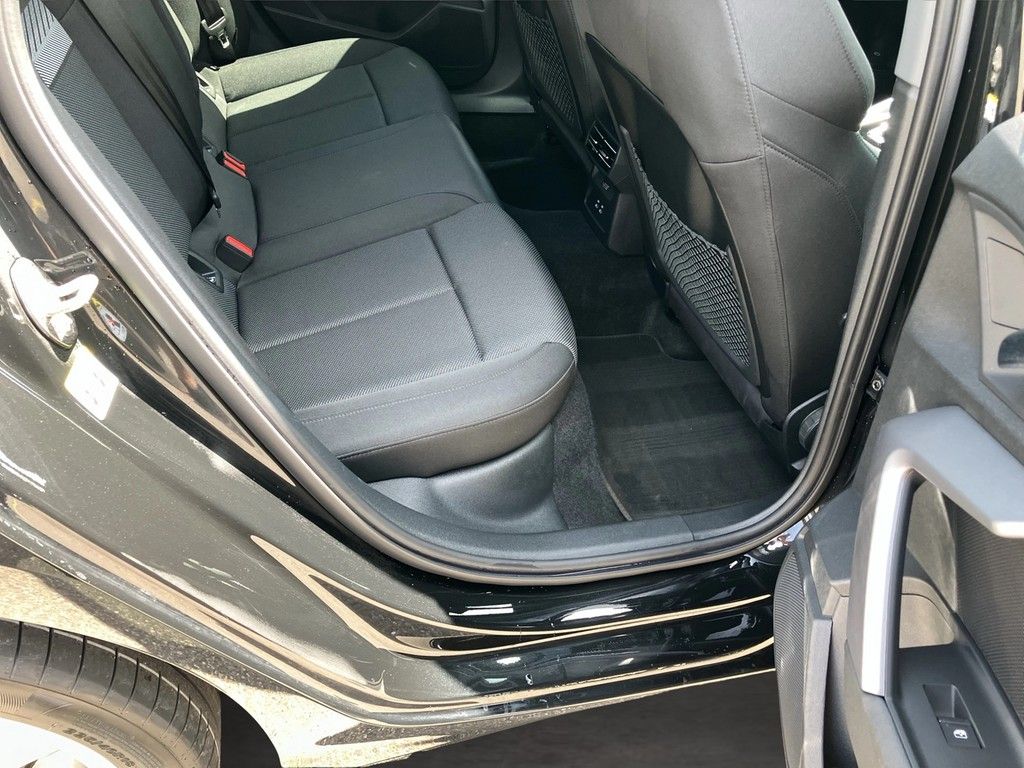 Audi A3 Limousine 30 TFSI S tronic advanced - Samsaru's Car Outlet