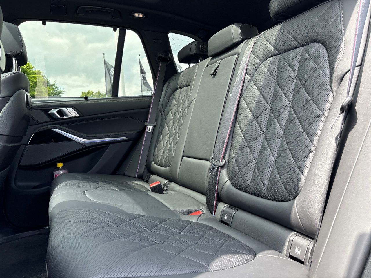 BMW X5 xDr40d MSport DrAssPr Harman Pano AHK StHz