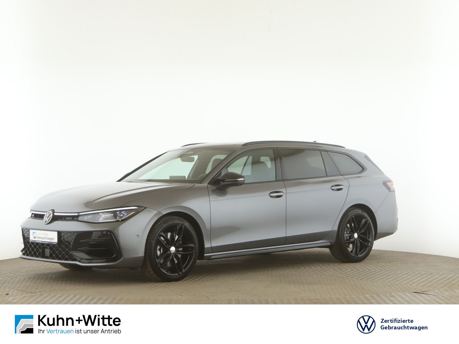 Volkswagen Passat Variant 2.0 TSI R-Line 4M Pano+AHK+H-K+RF