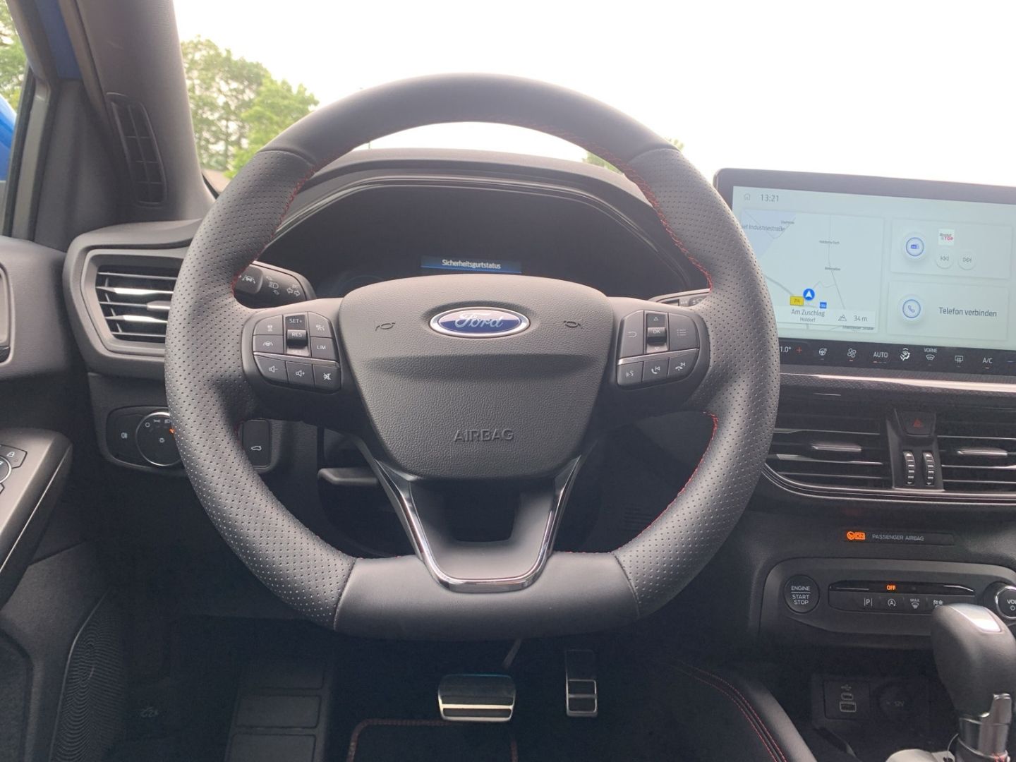 Ford Focus Turnier ST-Line X El. Panodach Navi Digita