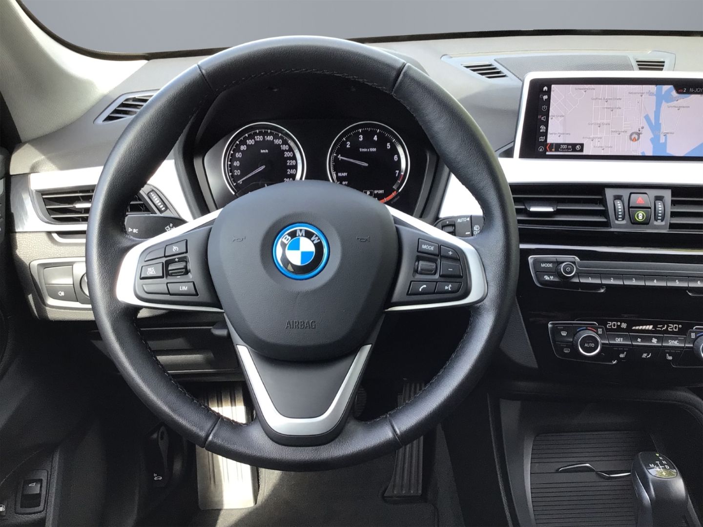 BMW X1 xDrive25e Advantage - Samsaru's Car Outlet