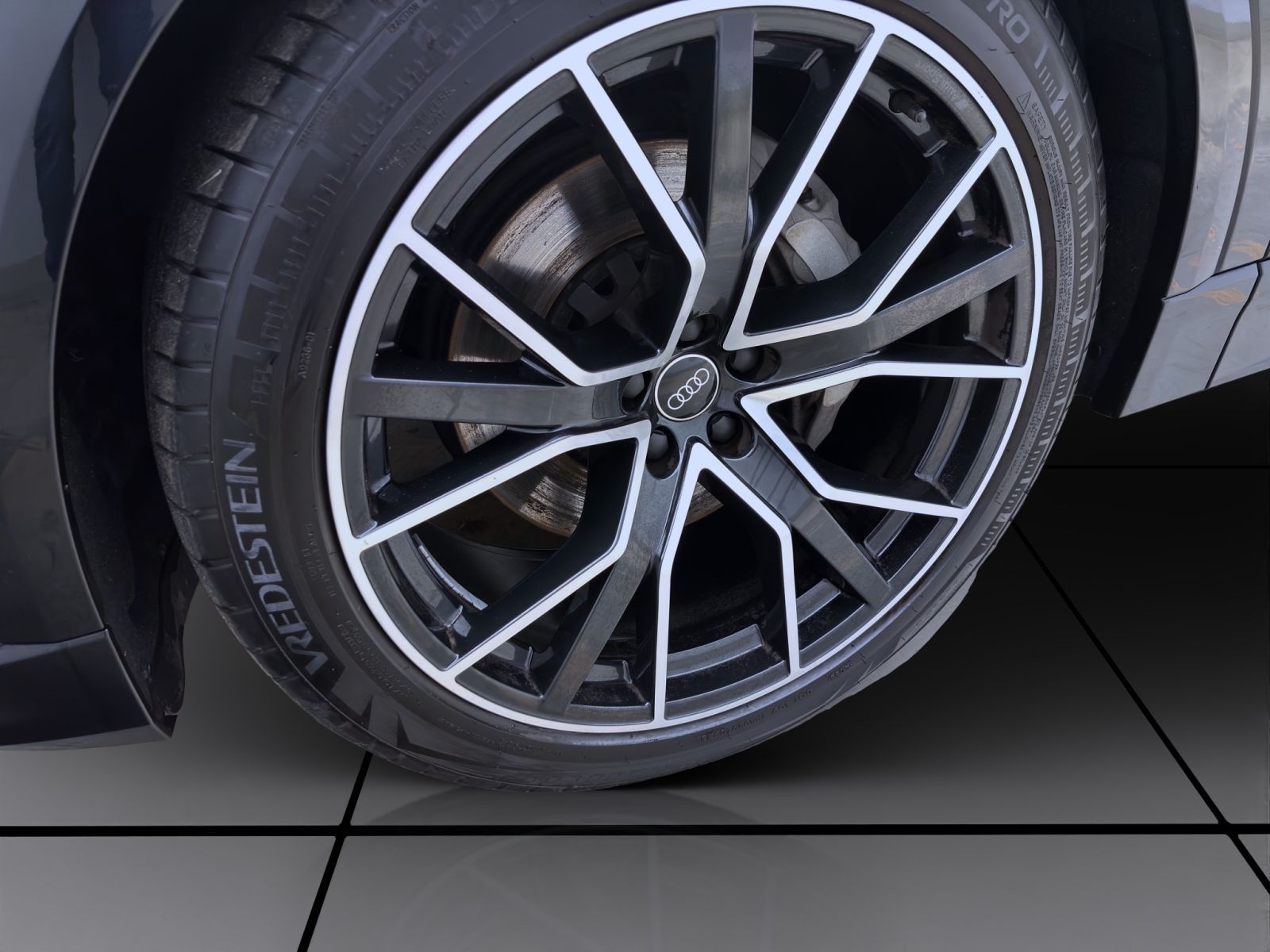 Audi Q8 50 TDI Q S LINE STDHZG PANO AHK HD-MATRIX LM2