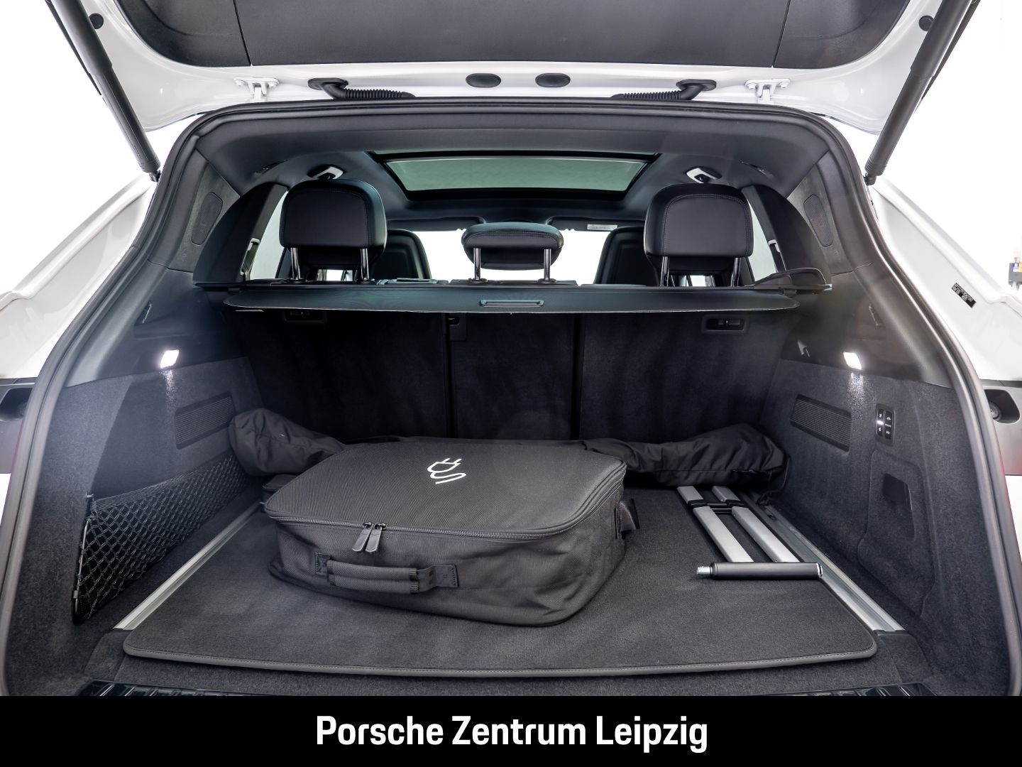 Porsche Cayenne E-Hybrid BOSE Sportabgas HD-Matrix Panor