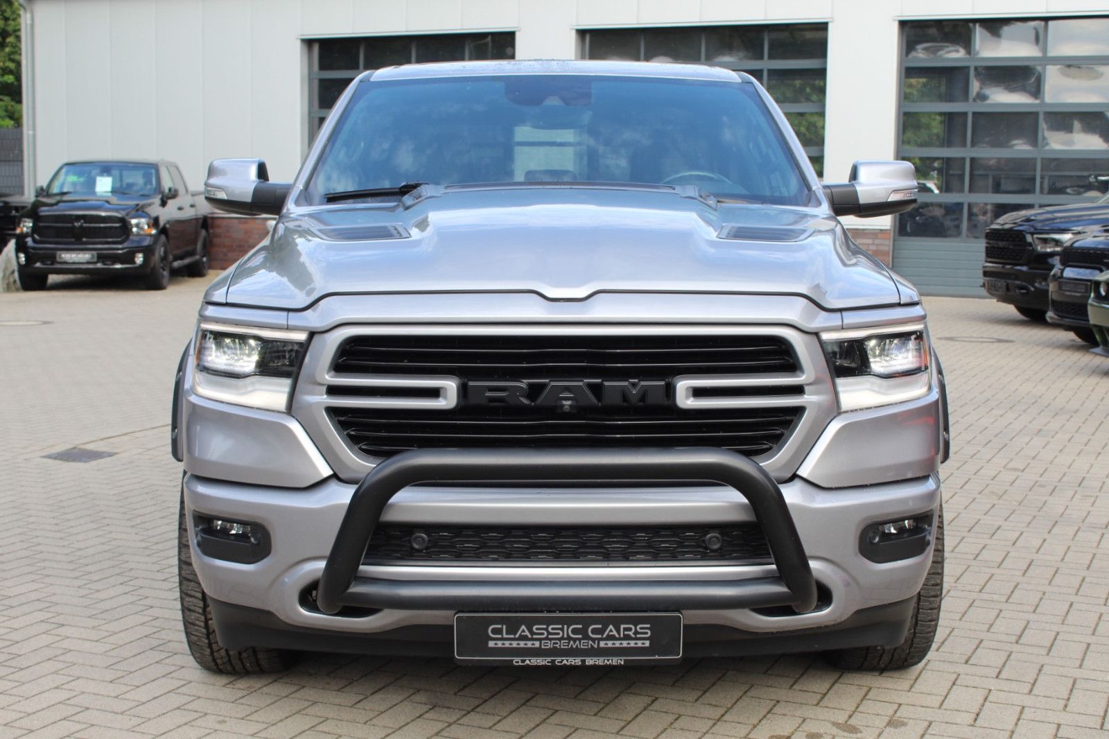 Dodge RAM 5,7L V8 Laramie, Unfallfrei, ACC, 360°, LPG