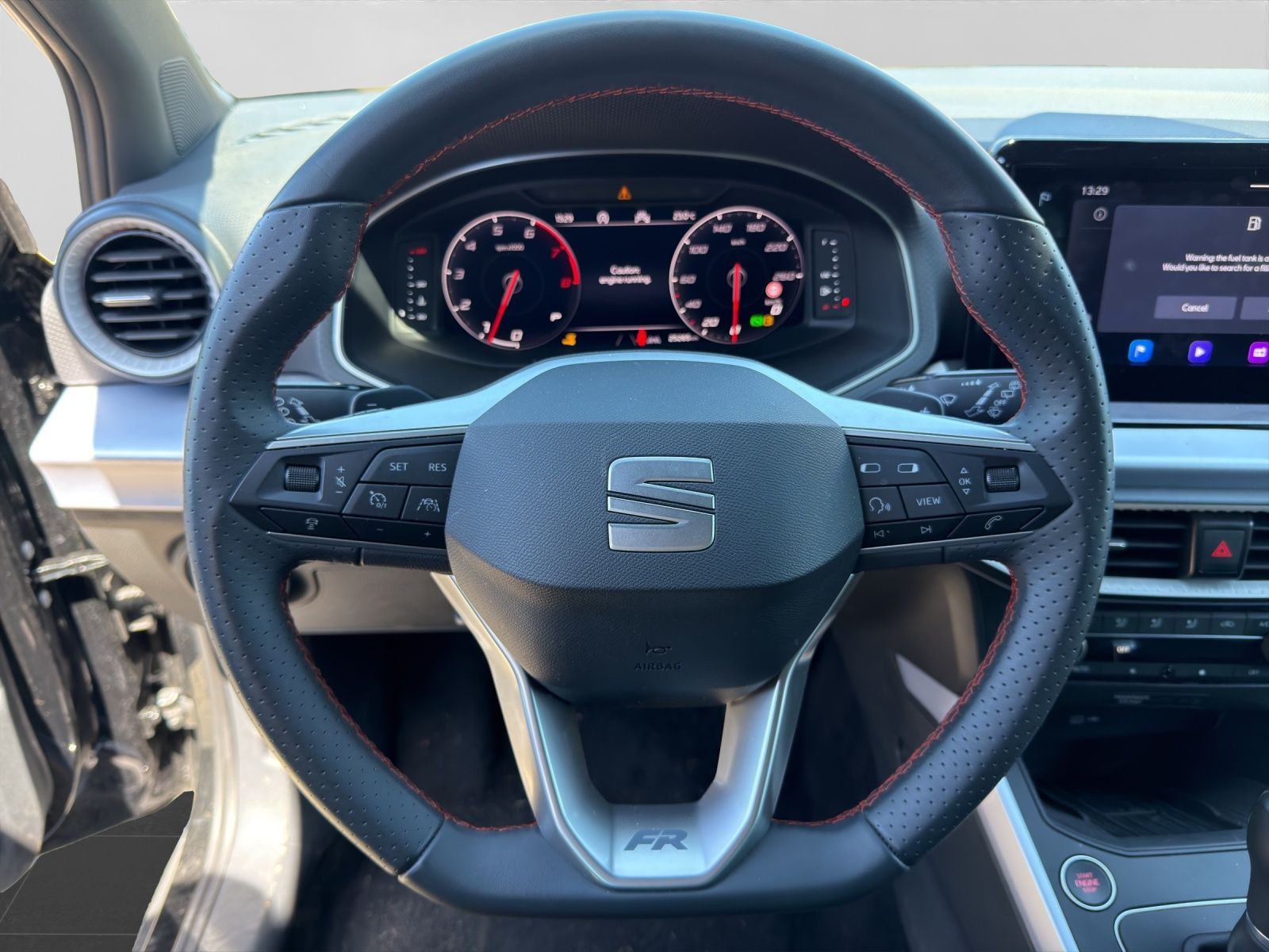 Seat Arona 1.5 TSI DSG FR AHK KAMERA PARKLENK NAVI AC