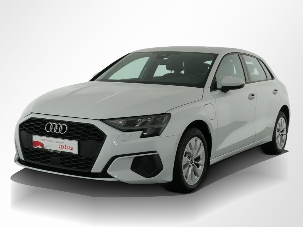 Audi A3 Sportback 40 TFSI e Navi,Kamera,Sitzhzg
