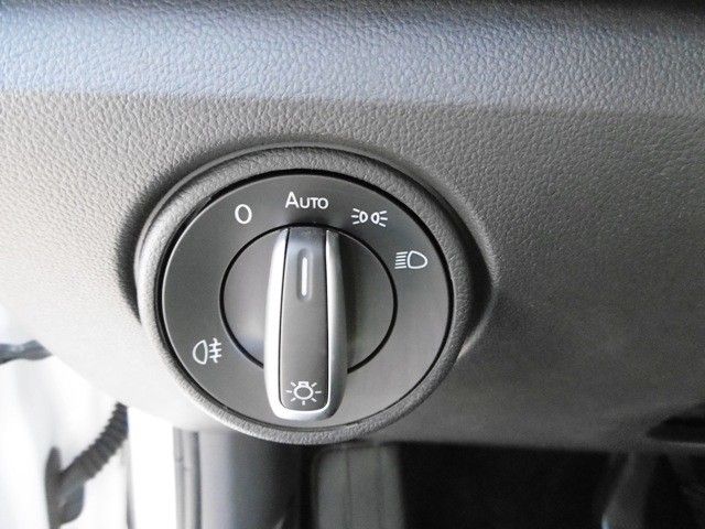 Volkswagen e-up move - Samsaru's Car Outlet