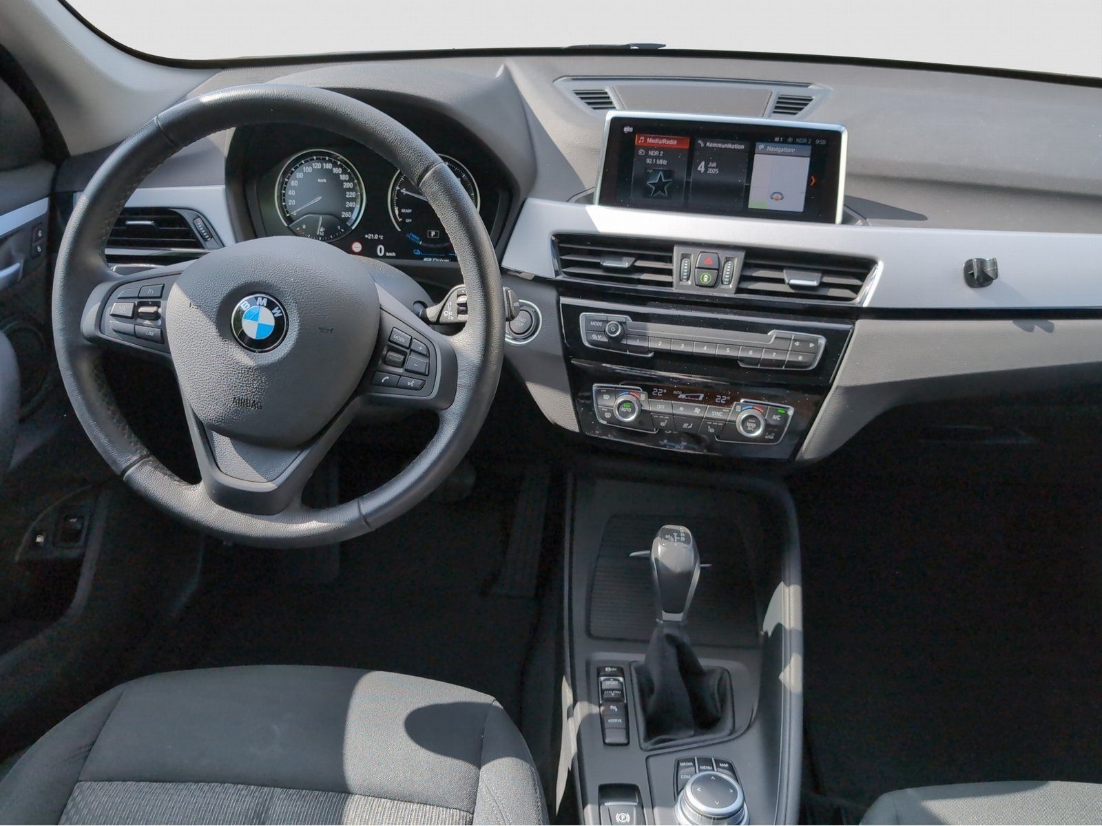 BMW xDrive 25e - Samsaru's Car Outlet