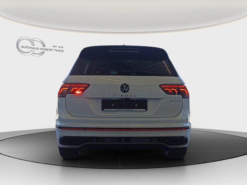 Volkswagen Tiguan 1.4 TSI eHybrid R-Line  AHK+MATRIX-LED+NA