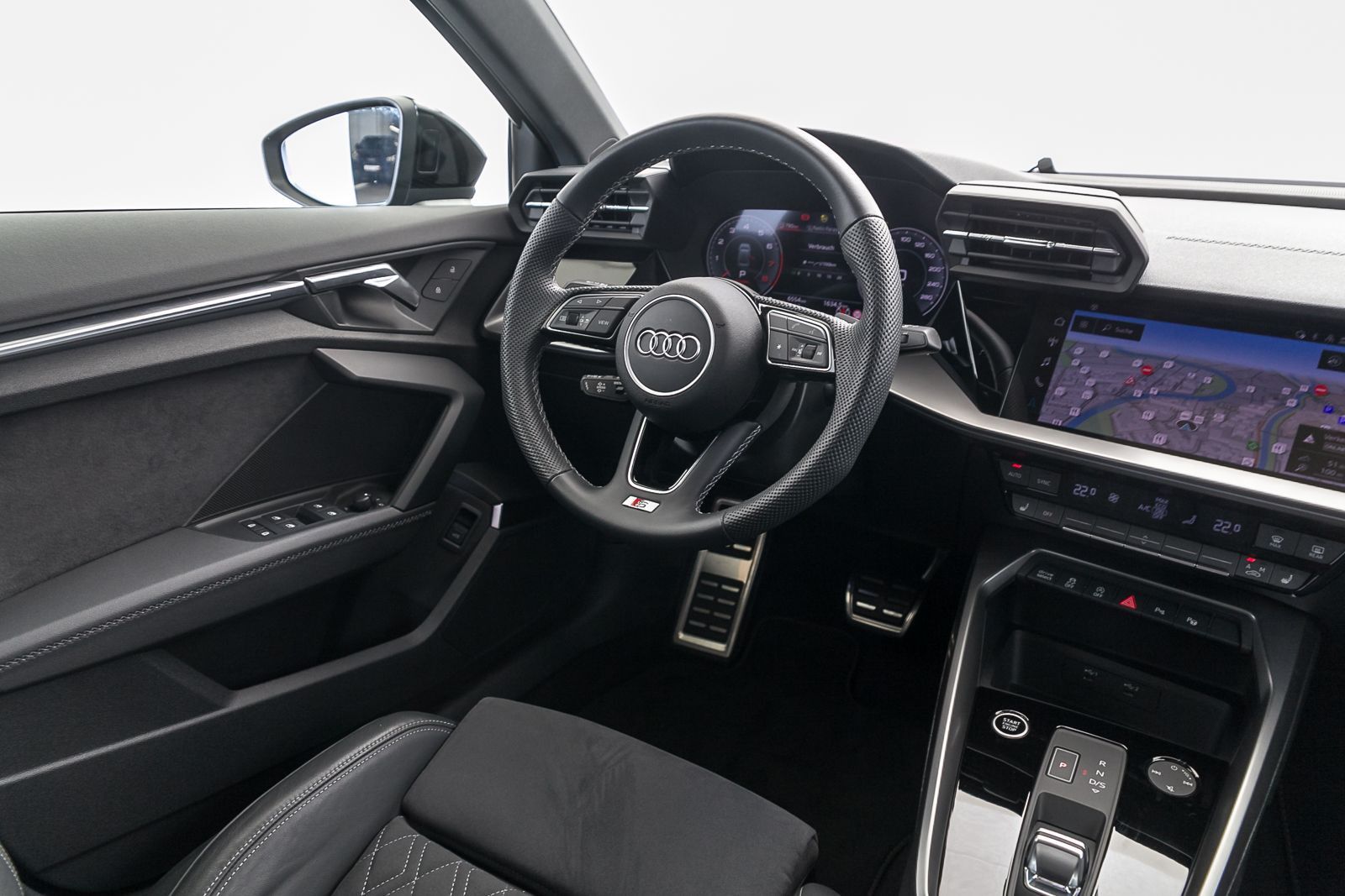 Audi A3 Limousine S line 35 TFSI S tr. - Samsaru's Car Outlet