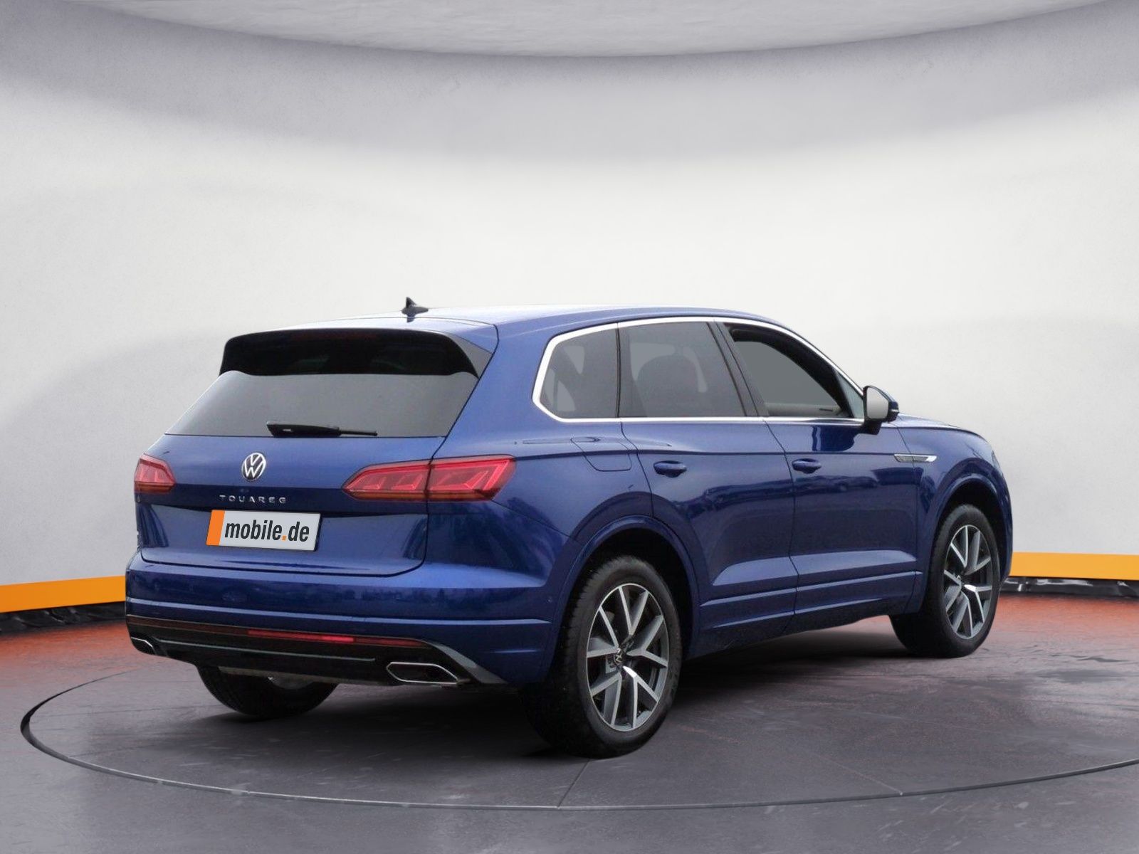 Volkswagen Touareg R-LINE 4M - Samsaru's Car Outlet