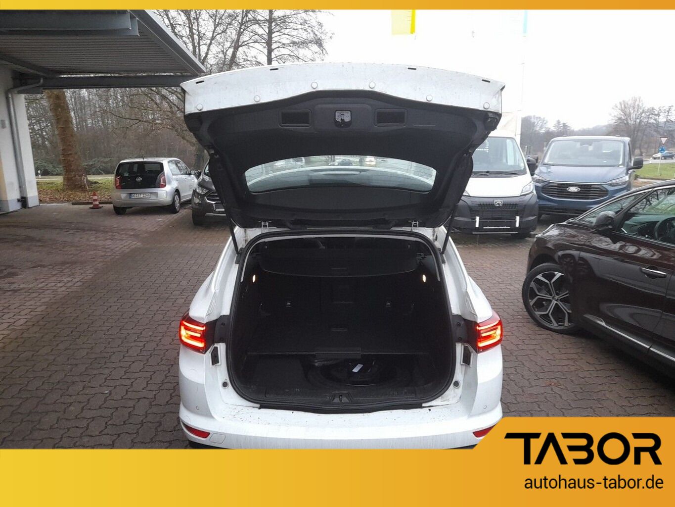 Renault Talisman TCe 160 EDC Zen - Samsaru's Car Outlet