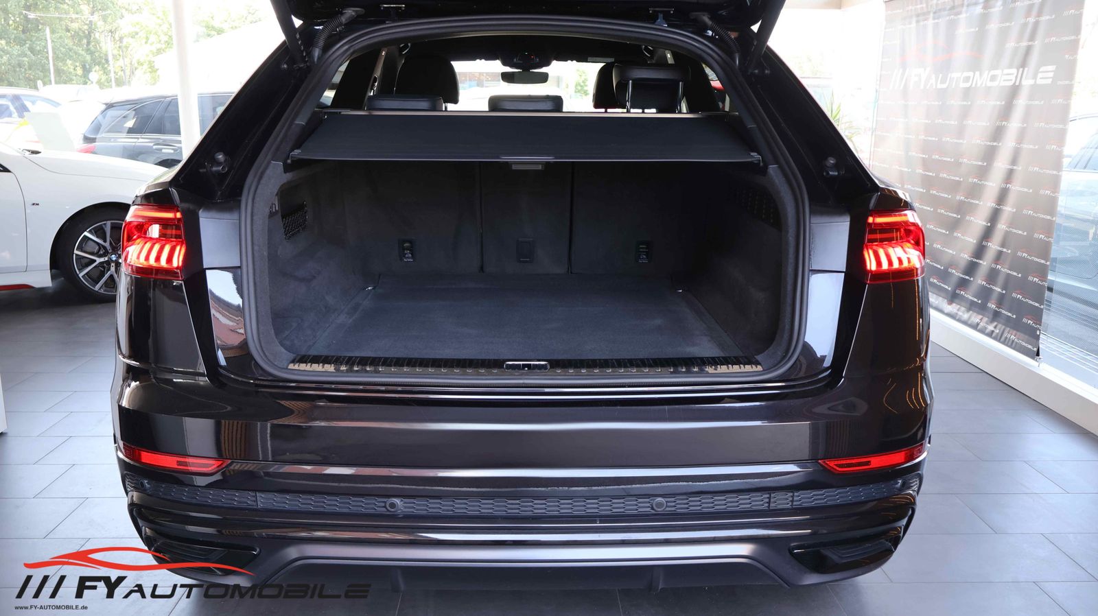 Audi Q8 50 TDI quattro S Line - Samsaru's Car Outlet