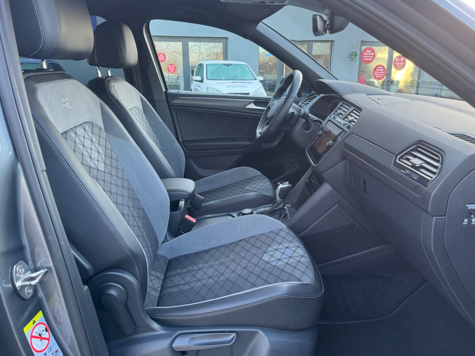 Volkswagen Tiguan Allspace R-Line 4M °B&S°AHK°R-Kamera°
