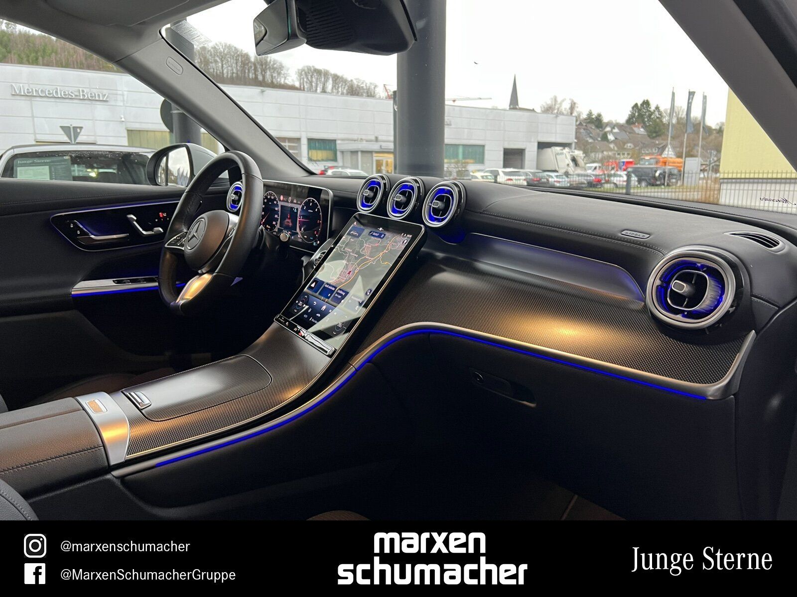 Mercedes-Benz GLC 220 d 4M AVANTGARDE Pano+360°+AHK+DIGITAL