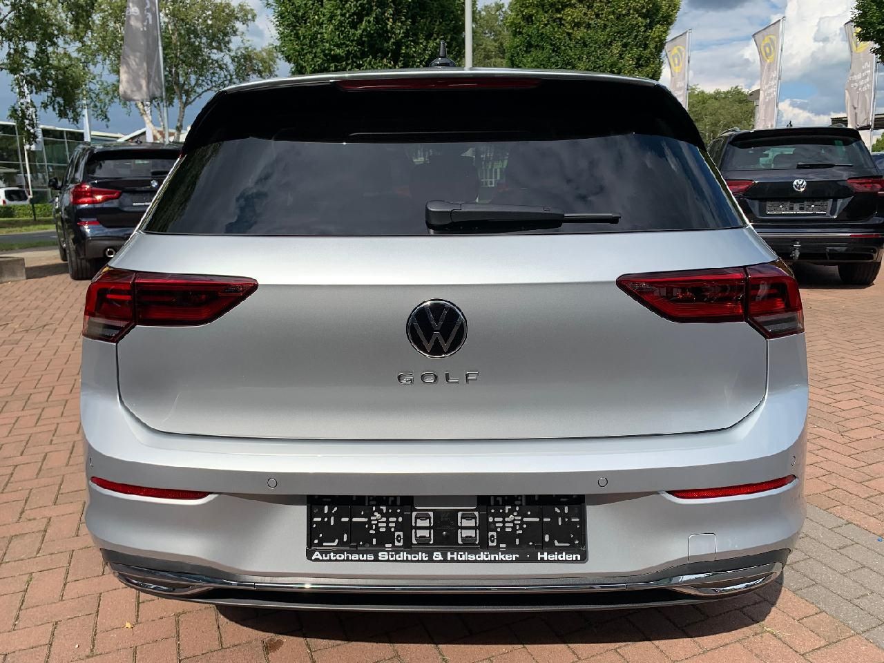 Volkswagen Golf Move - Samsaru's Car Outlet