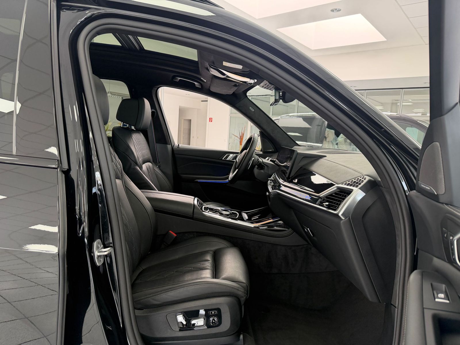 BMW X7 xD40d M Sport Pro*PANO-SKY*HUD*STHZG*H-K*SOFT
