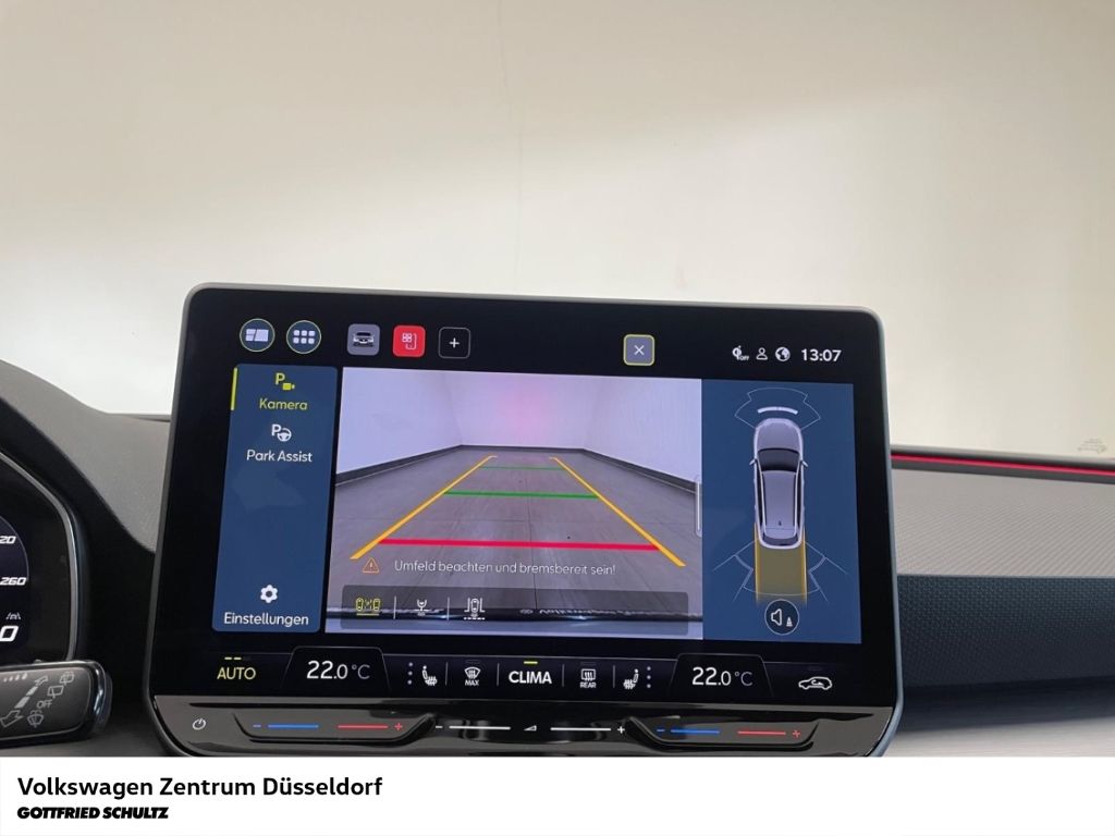 Seat Leon FR 2.0 TDI Navi Kamera Sitzheiz LED