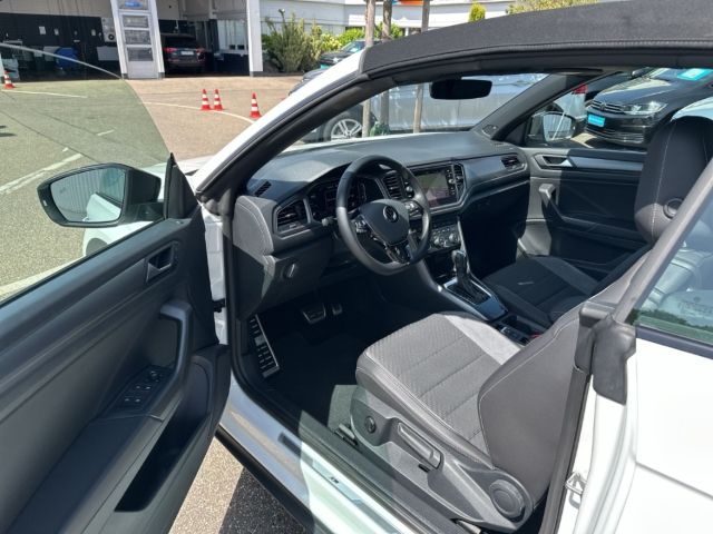 Volkswagen T-Roc R-Line - Samsaru's Car Outlet