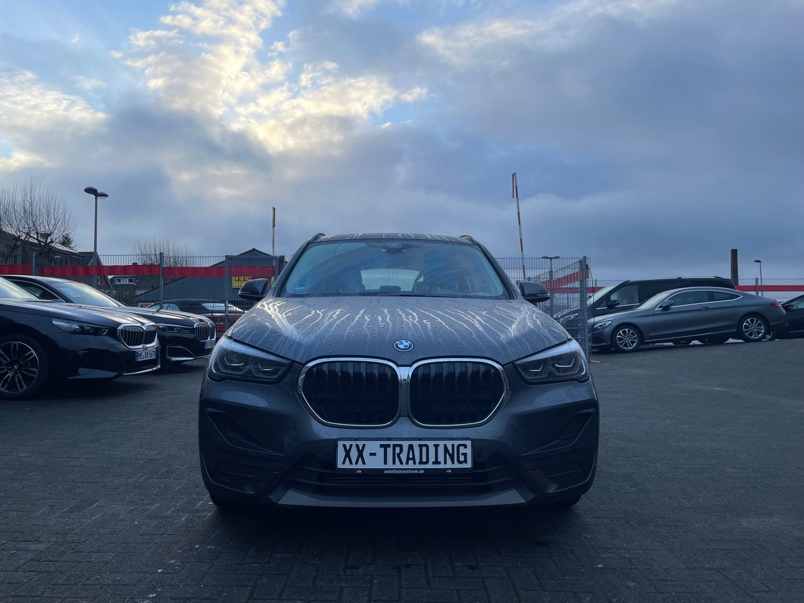 BMW X1 xDrive 25 e Advantage - Samsaru's Car Outlet