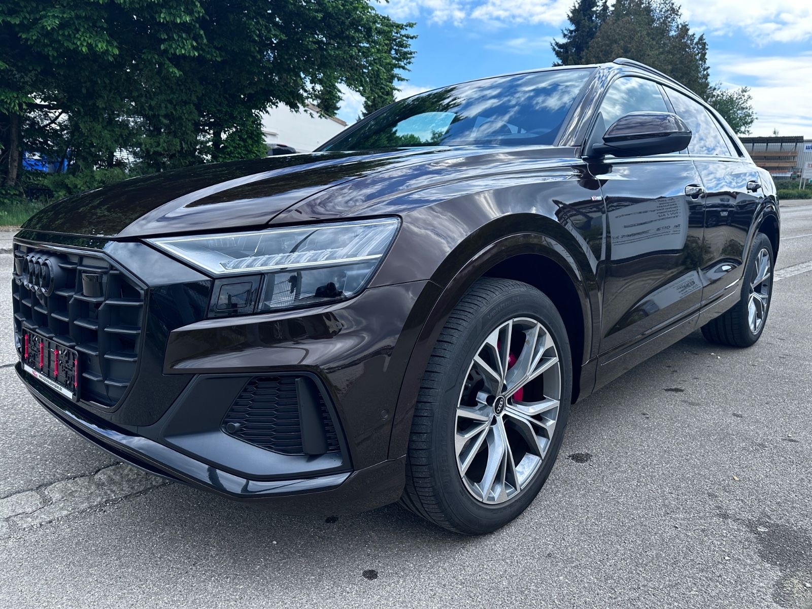 Audi Q8 50 TDI quattro S-Line - Samsaru's Car Outlet
