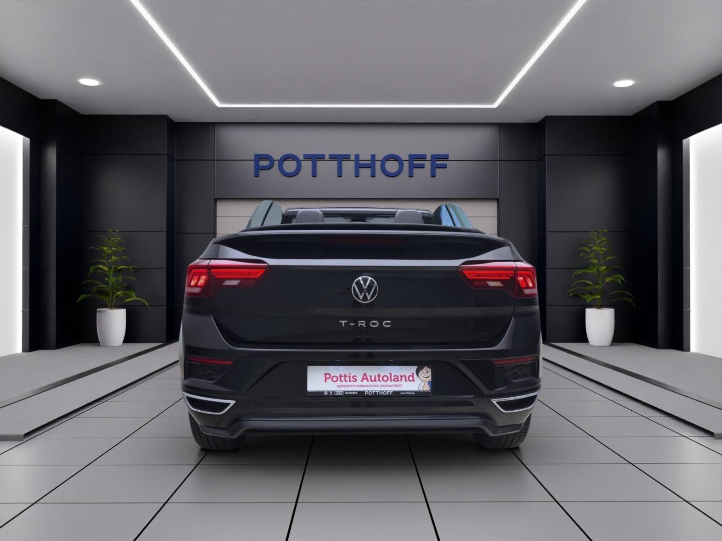 Volkswagen T-Roc 1.5 TSI R-LINE - Samsaru's Car Outlet