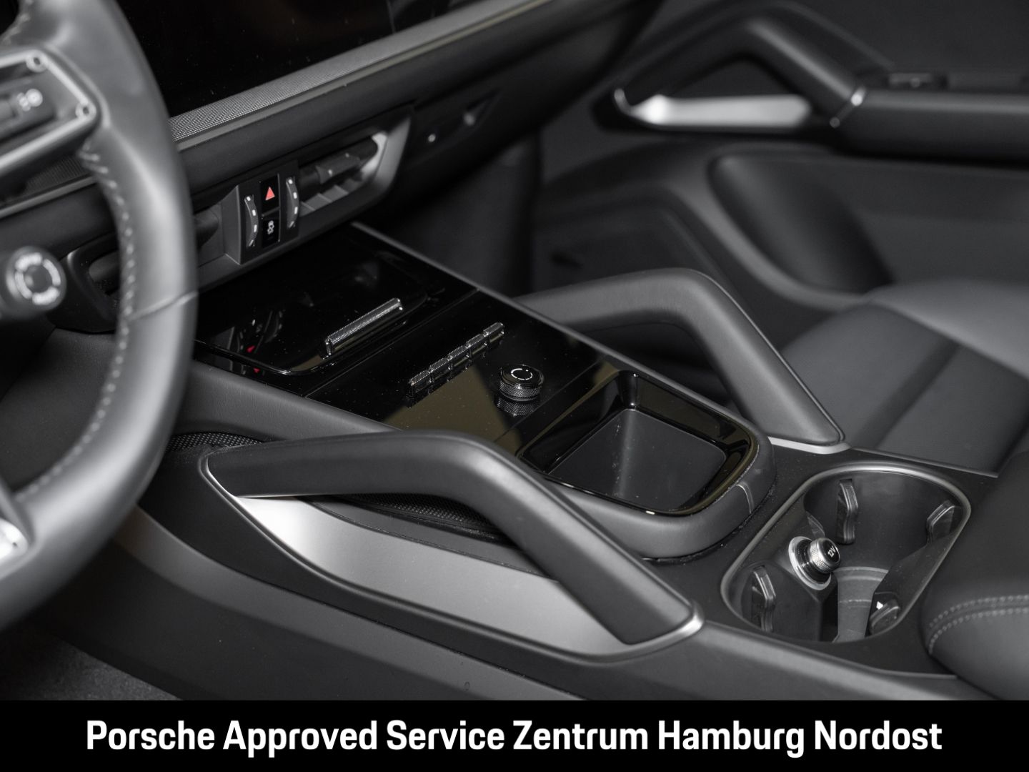 Porsche Cayenne E-Hybrid Coupe PASM BOSE InnoDrive 360°