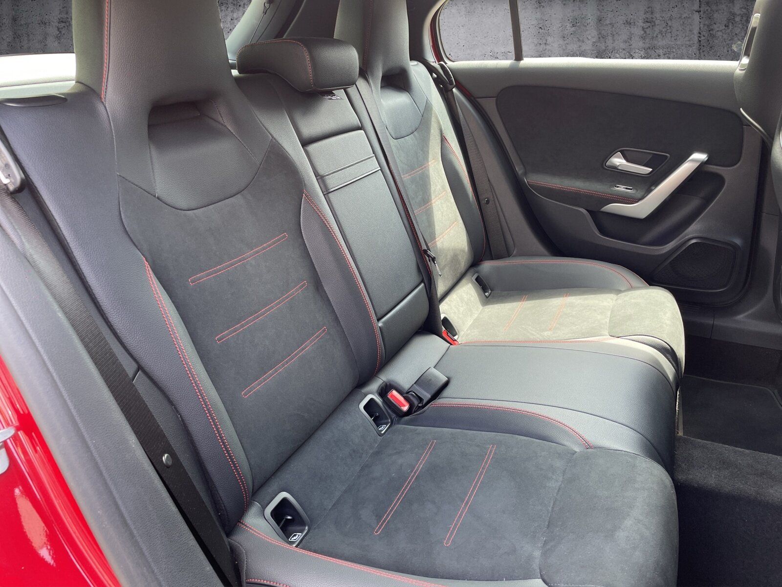 Mercedes-Benz A 250 4M AMG - Samsaru's Car Outlet