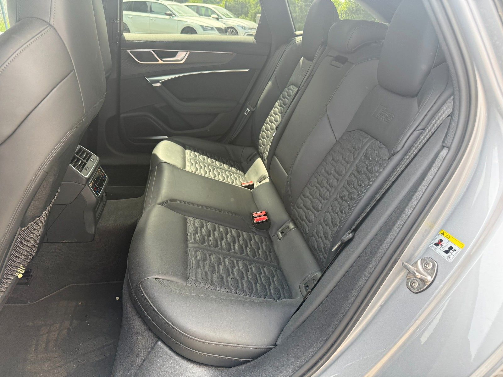 Audi RS6*AHK*PANO*Dynamikpaket*360*RS Abgas*B&O*LED