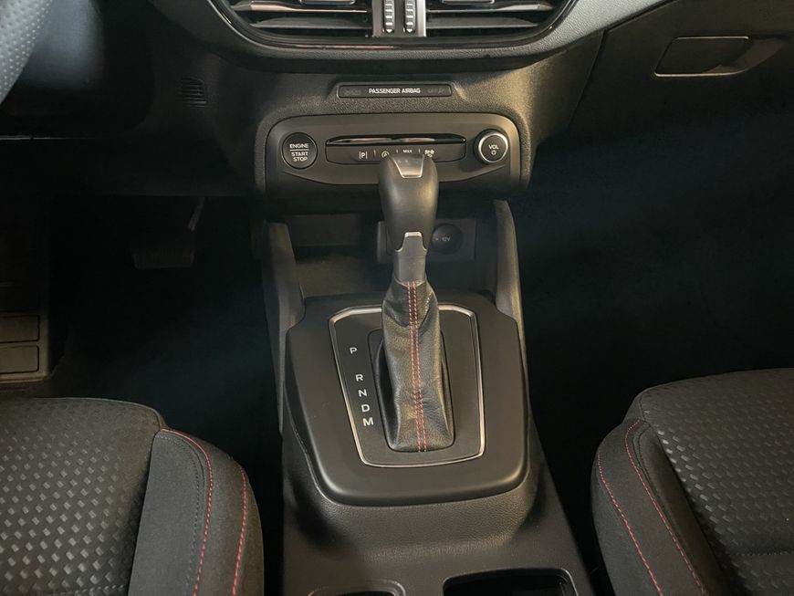 Ford Focus Turnier 1.0 EcoBoost Hybrid Aut. ST-LINE