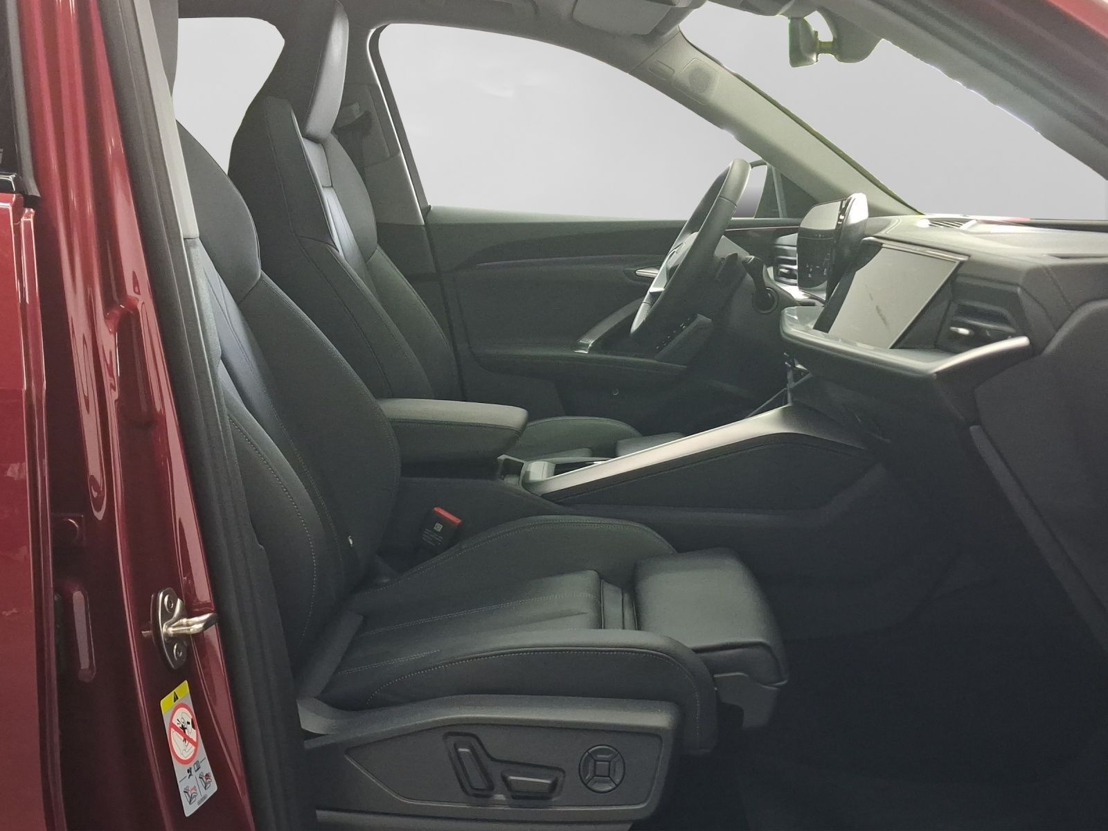 Audi Q5 TFSI Q S LINE LM21 PANO LEDER AHK
