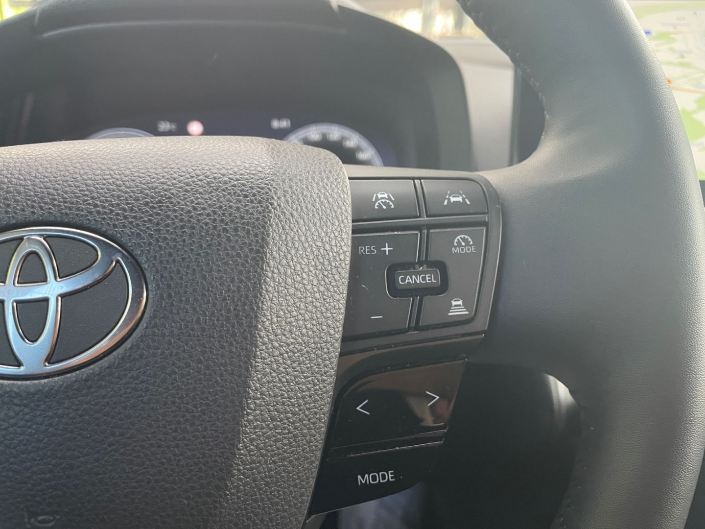 Toyota C-HR 1.8 Hybrid Team D *Technik-Paket*CAM*SHZ*AC