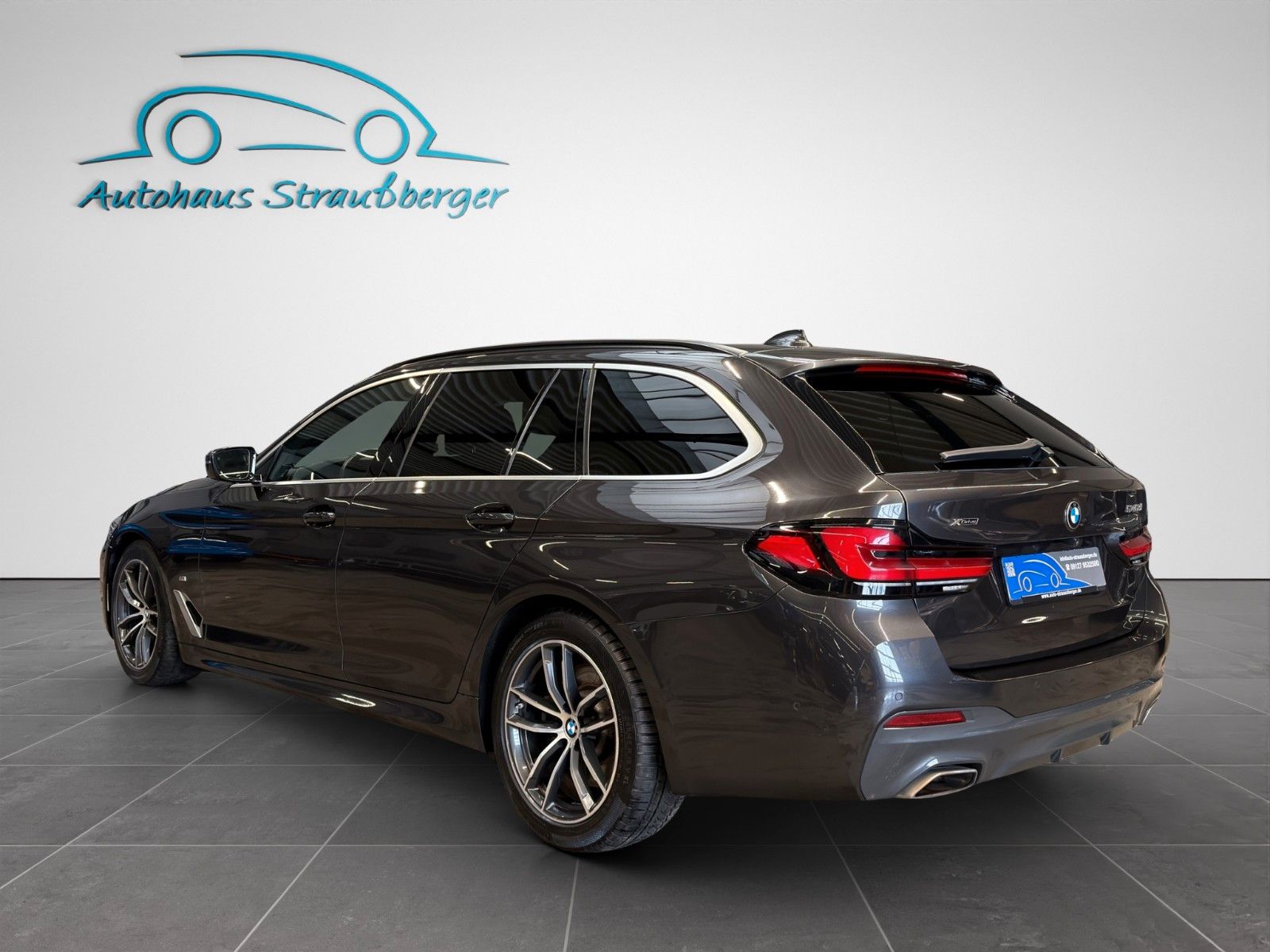 BMW 540d Touring xDrive M Sport ACC AHK SHZ 360° QI