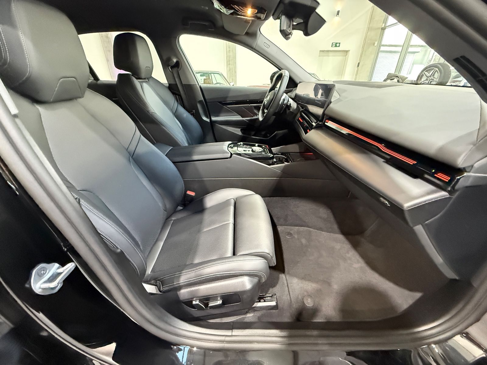 BMW 520 d  Limousine*LED*H&K*360°*Ambiente*Live*HUD*