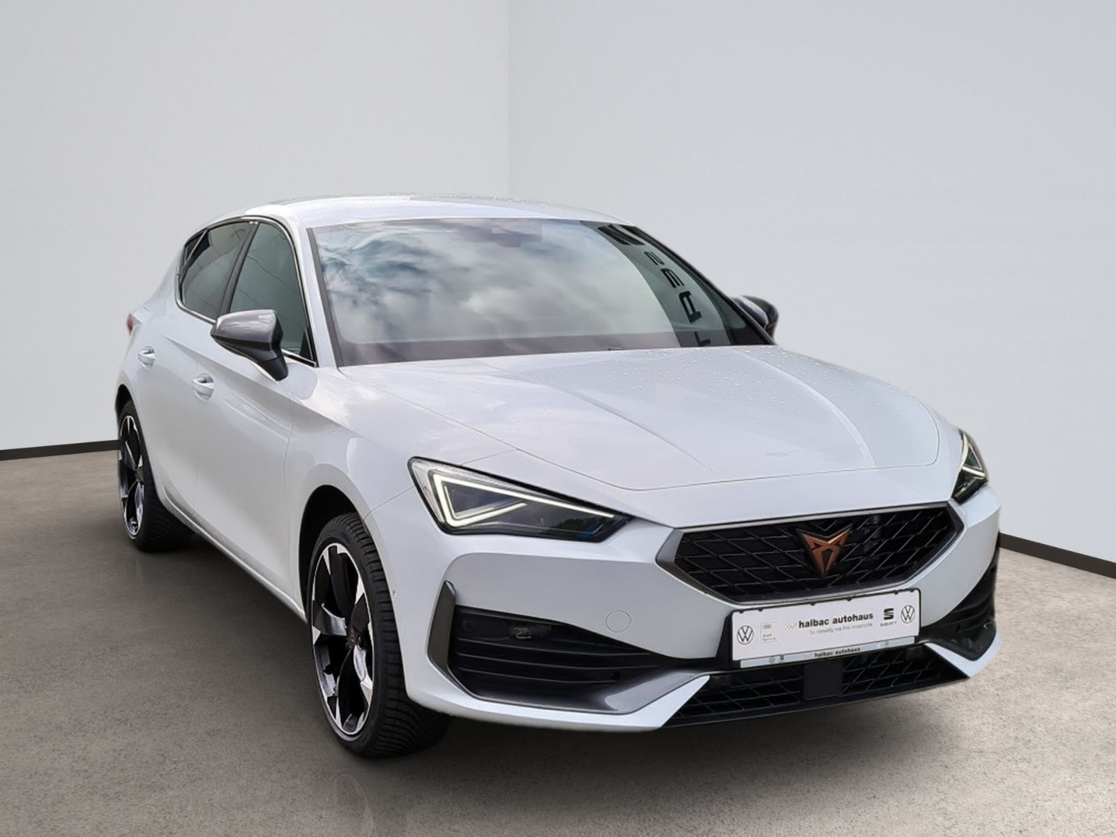 Cupra Leon 1.5 eTSI DSG - Samsaru's Car Outlet