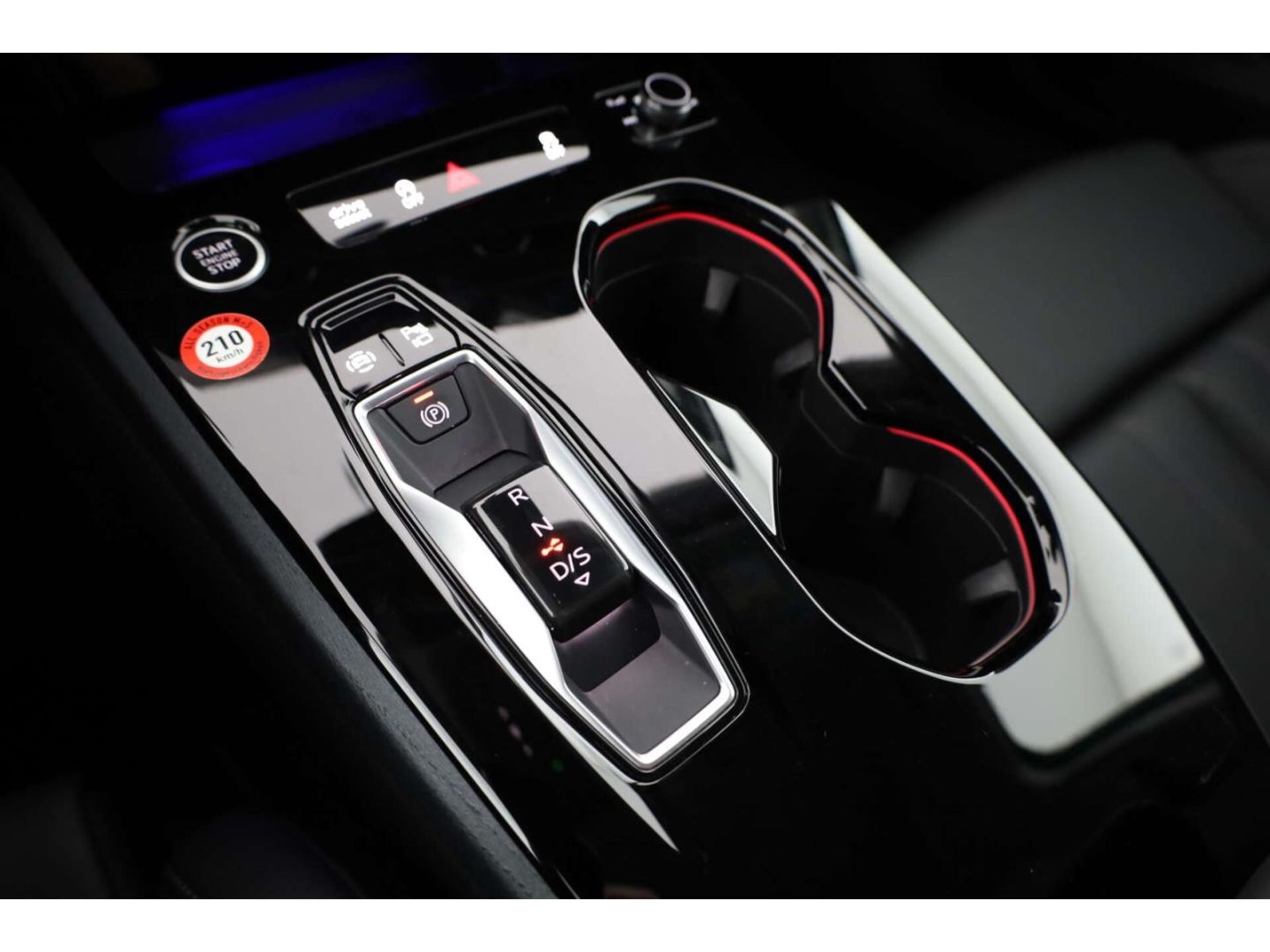 Audi A5 Avant TFSI qu S line edition one AHK/19''/HUD