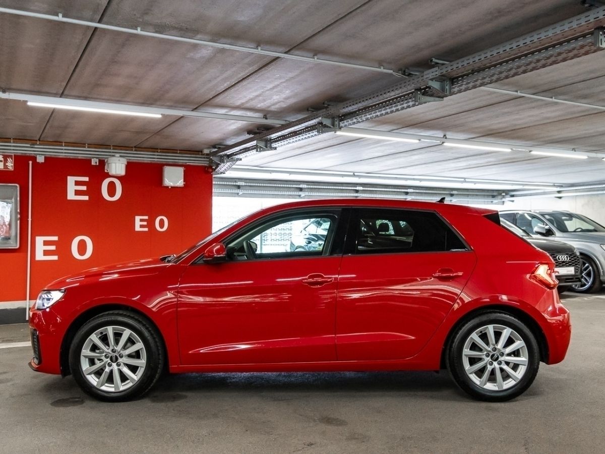 Audi A1 Sportback 25 TFSI S tronic - Samsaru's Car Outlet